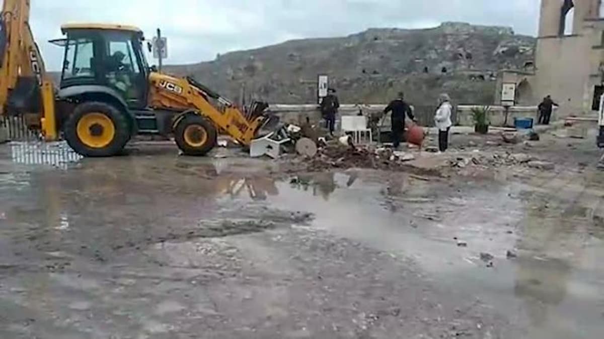 Matera, chiesto lo stato d'emergenza per il nubifragio: "Danni per 8 milioni di euro"
