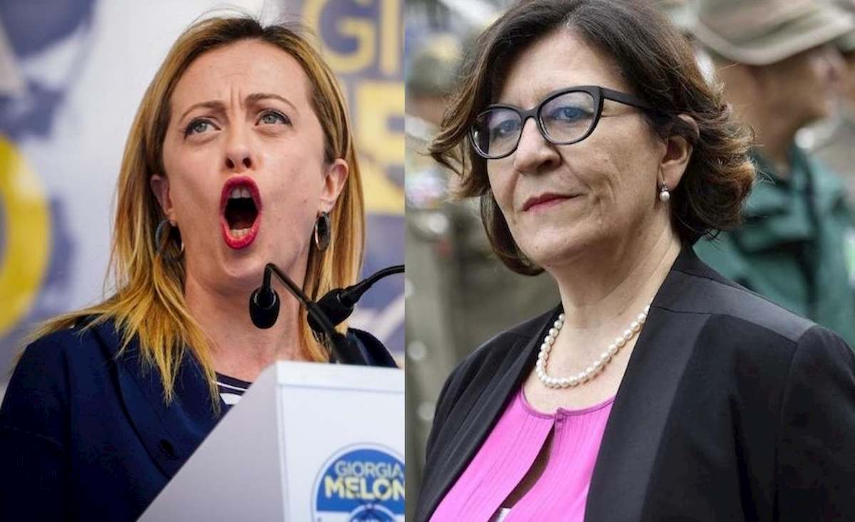 Elisabetta Trenta, la Meloni contro il cane Pippo: "Dopo la casa anche la scorta al cane"