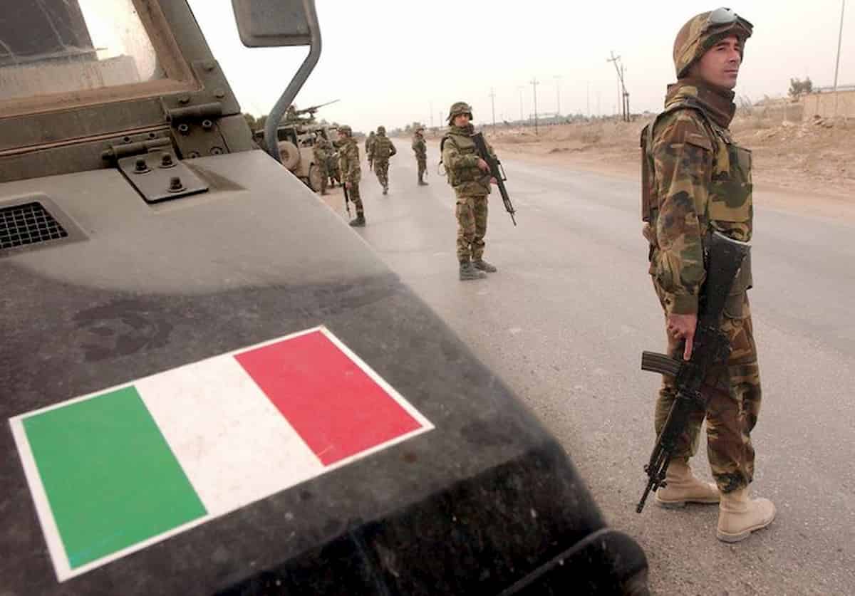 Militari italiani: l'ultimo attentato subito in Somalia il 30 settembre. In Iraq ce ne sono 1100