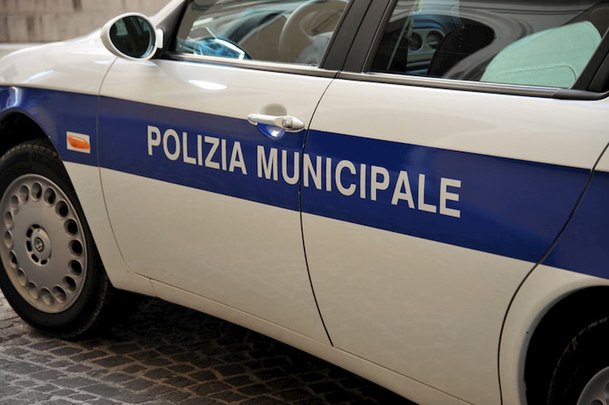 Messina, vigili urbani bocciati a esame patente. Sindaco: "L'hanno fatto apposta per evitare turni e attività"