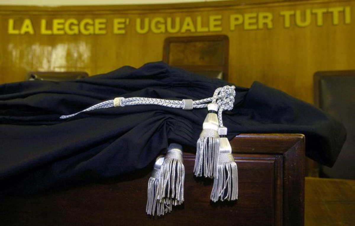 Alfio Paradiso, poliziotto condannato a 4 mesi per aver colpito manifestante