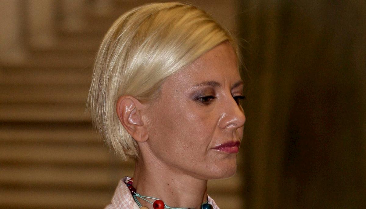 Grande Fratello Vip, Antonella Elia nel cast? Valeria Marini spoilera da Chiambretti e imbarazza tutti