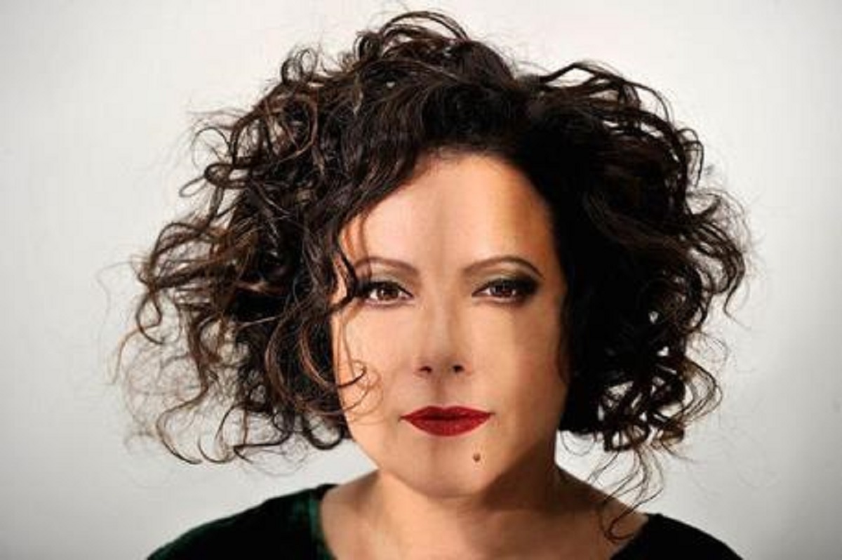 Antonella Ruggiero sta con le Sardine. Insultata sui social