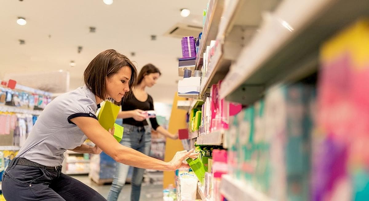 Fisco. Assorbenti bio, Iva al 5%. Scadenza 730 a fine settembre. Multe seggiolini antiabbandono a marzo