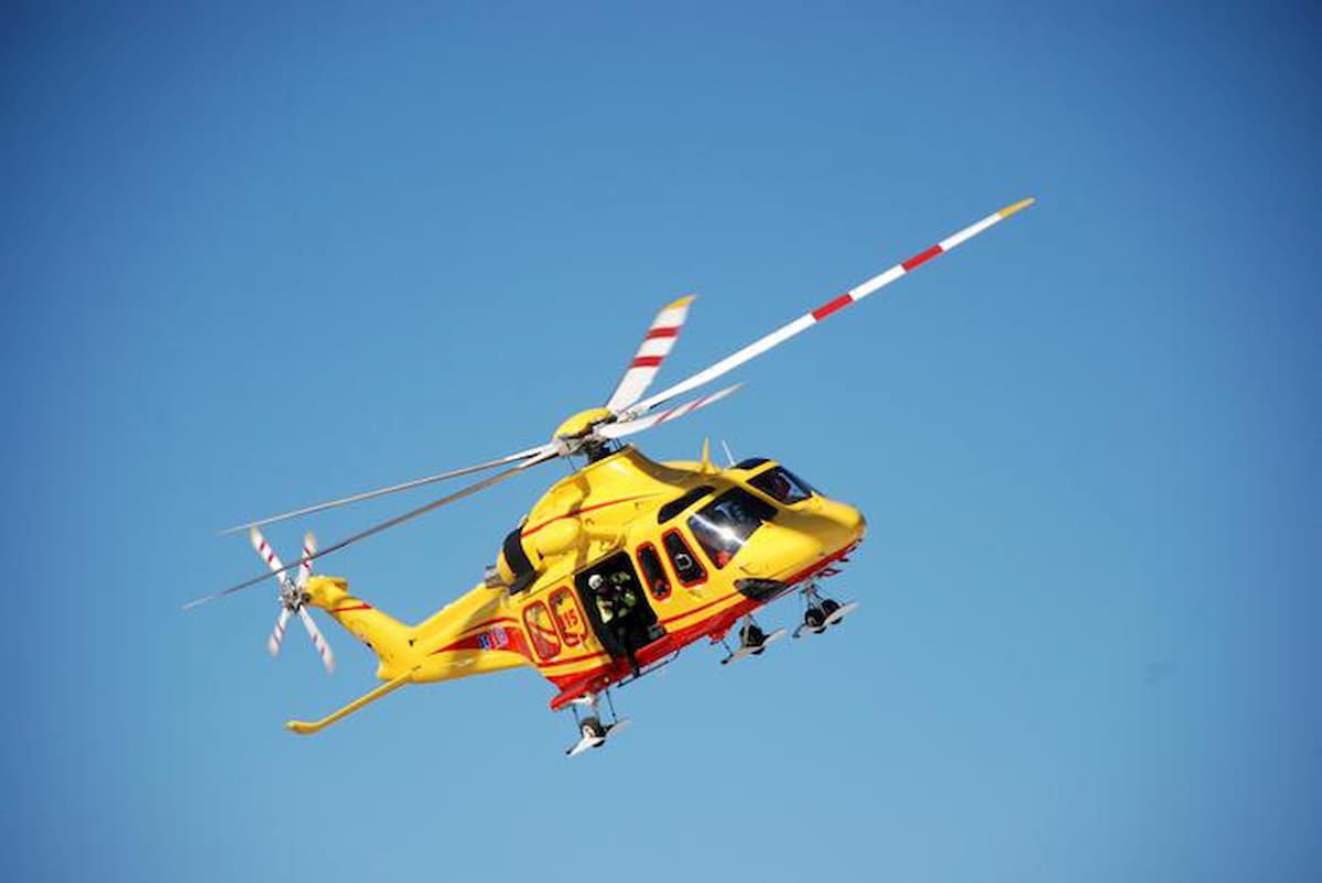 Base jumper precipita e muore dopo lancio dalla Cima Capi (Trento)