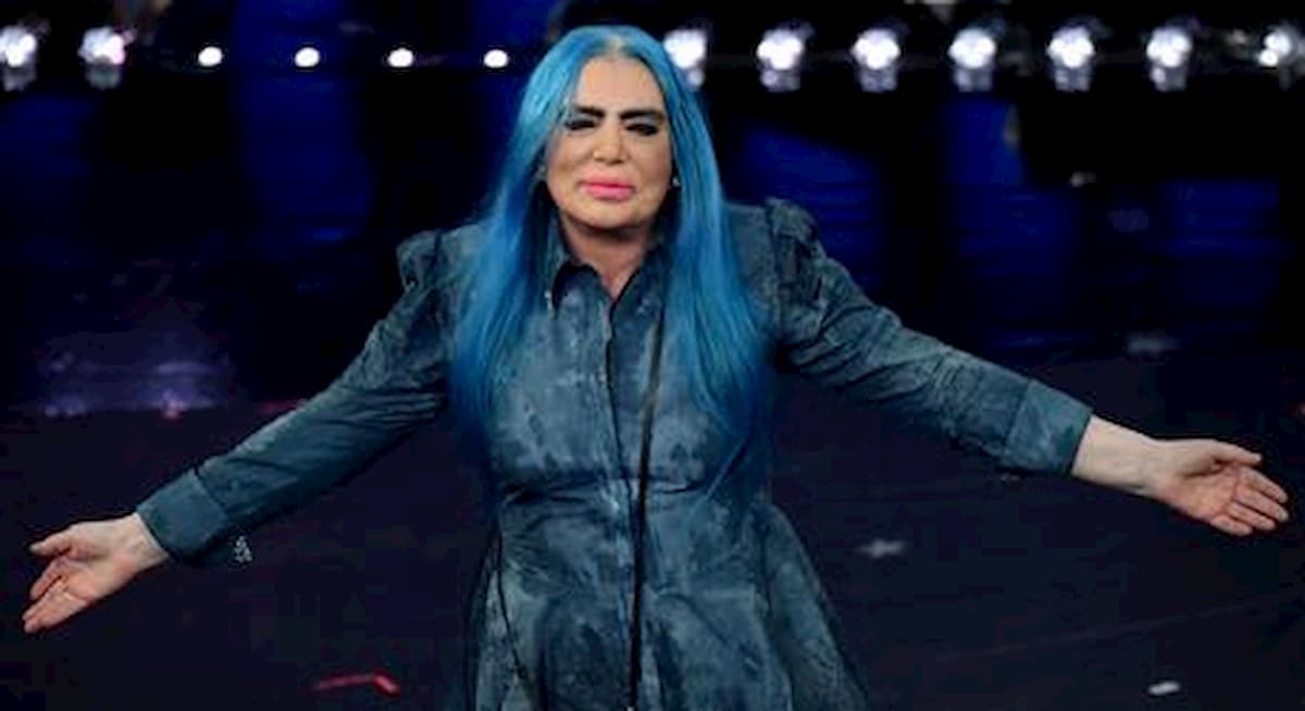 Verissimo, Loredana Bertè: "A casa abbiamo chiuso Mia Martini in soffitta per un anno"