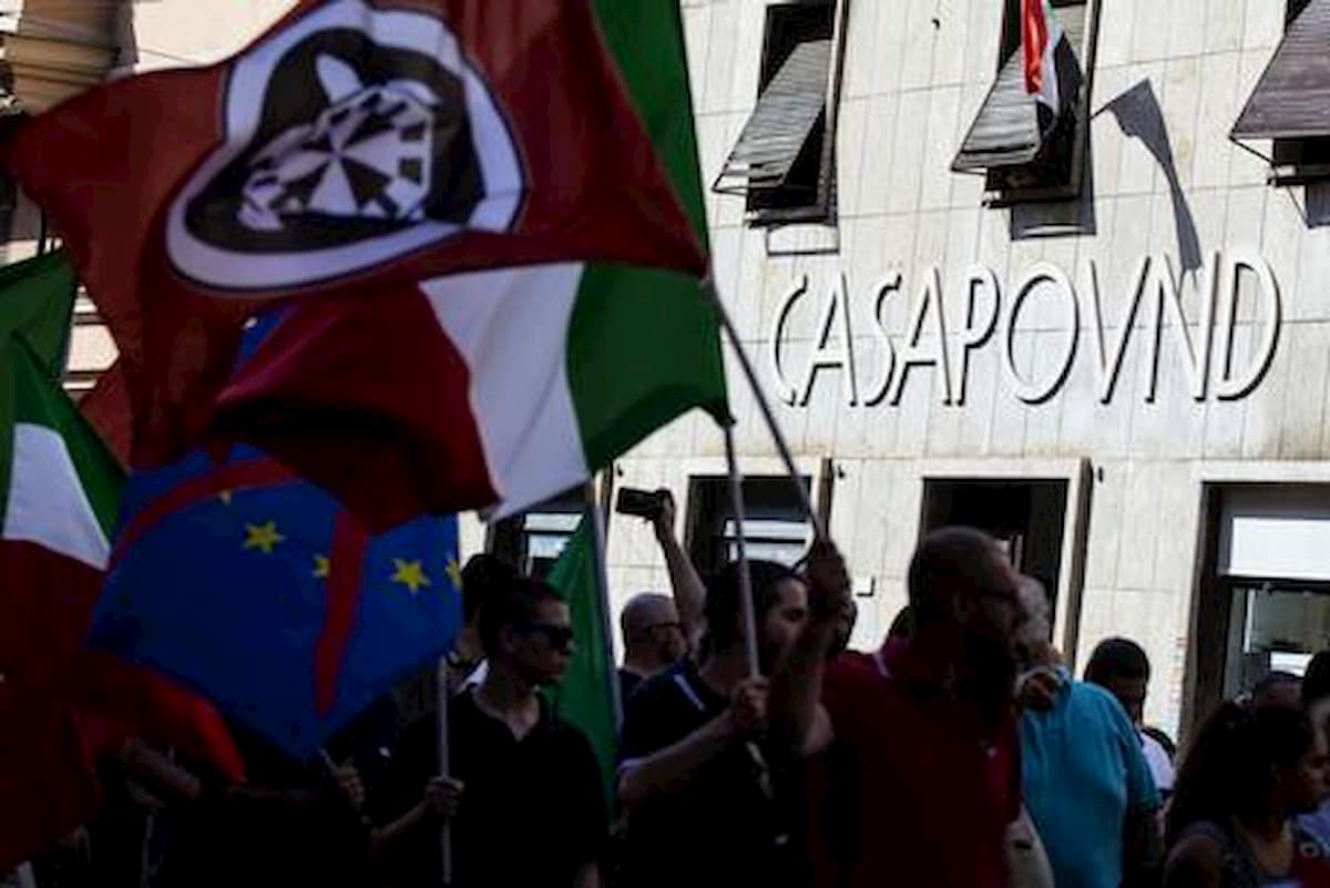 Casapound vince contro Facebook: profilo riattivato e 15mila euro di danni