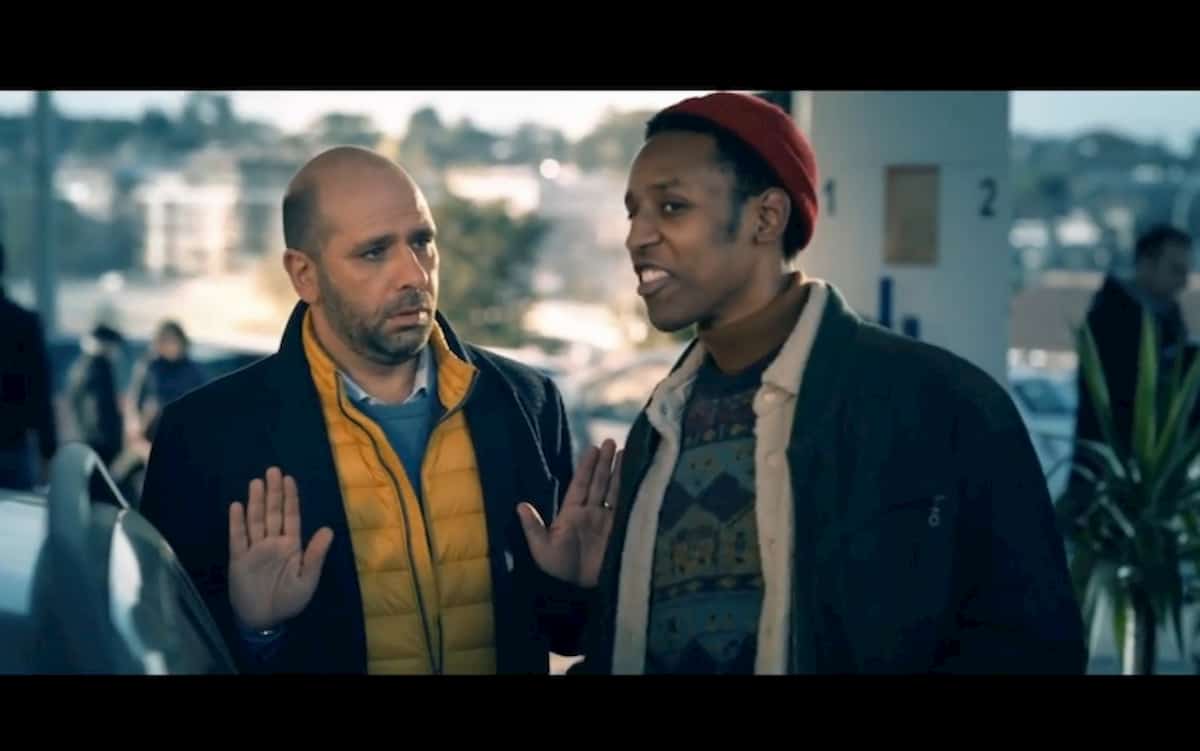 Checco Zalone e il video di Immigrato, Onlus Rifugiati indignata a prescindere: protesta da lobby