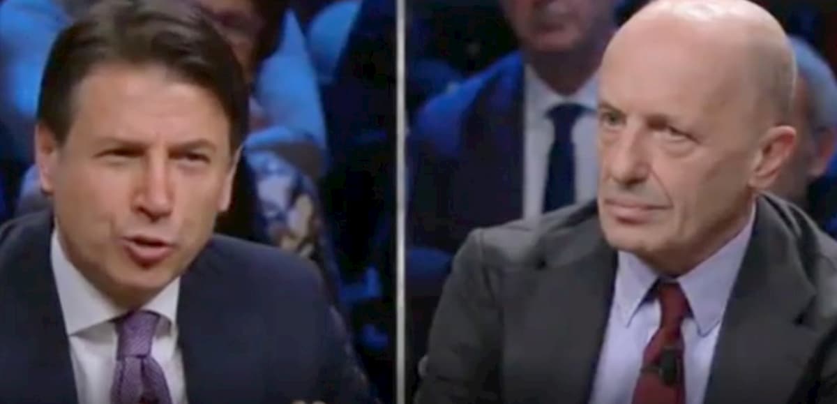 DiMartedì, Conte: "Non c'ero nel caso Ruby". Sallusti: "Ma io le chiedevo dei rubli"