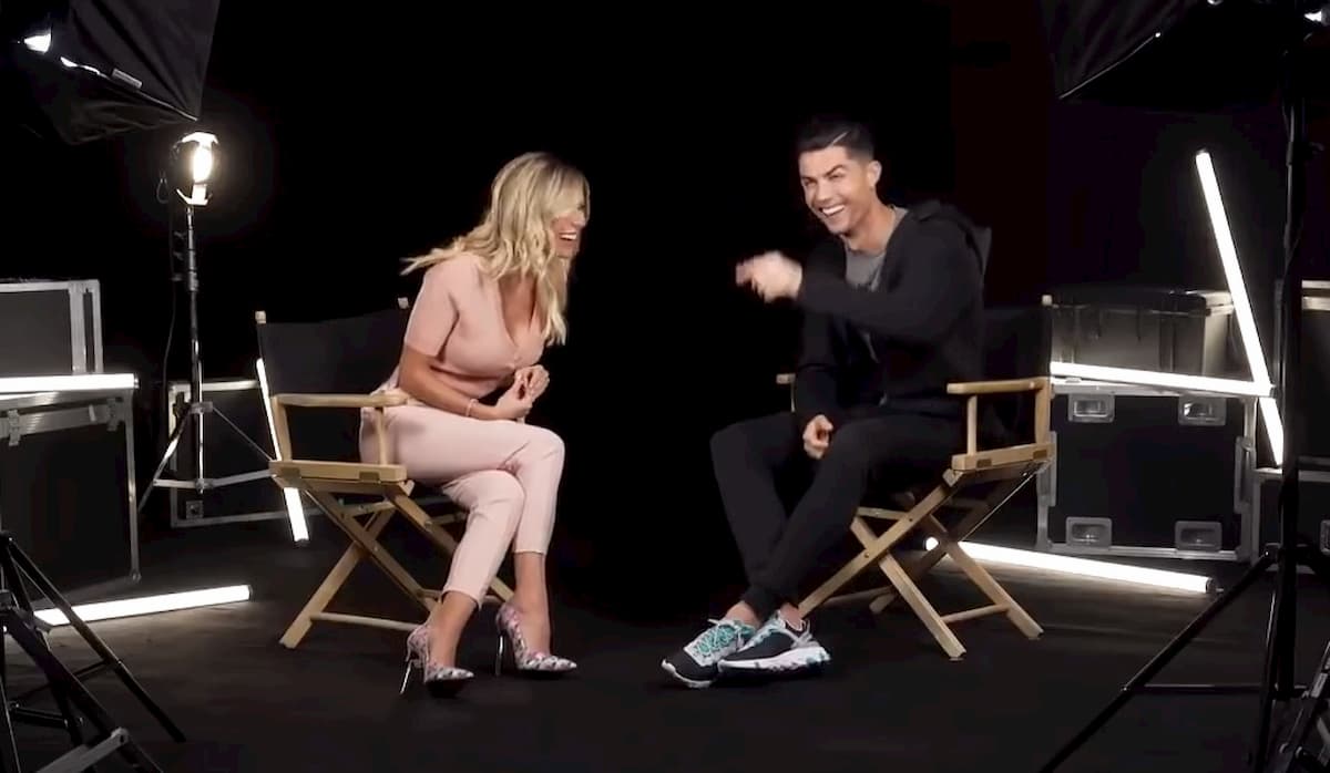 Diletta Leotta intervista Cristiano Ronaldo, il "siuuu" della conduttrice fa ridere il portoghese VIDEO