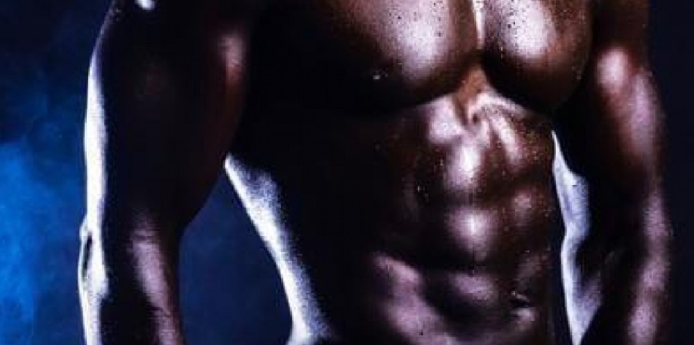 Mandy Jean Prince, modello senegalese: "Alla donne italiane piaccio perché noi neri siamo dolci"