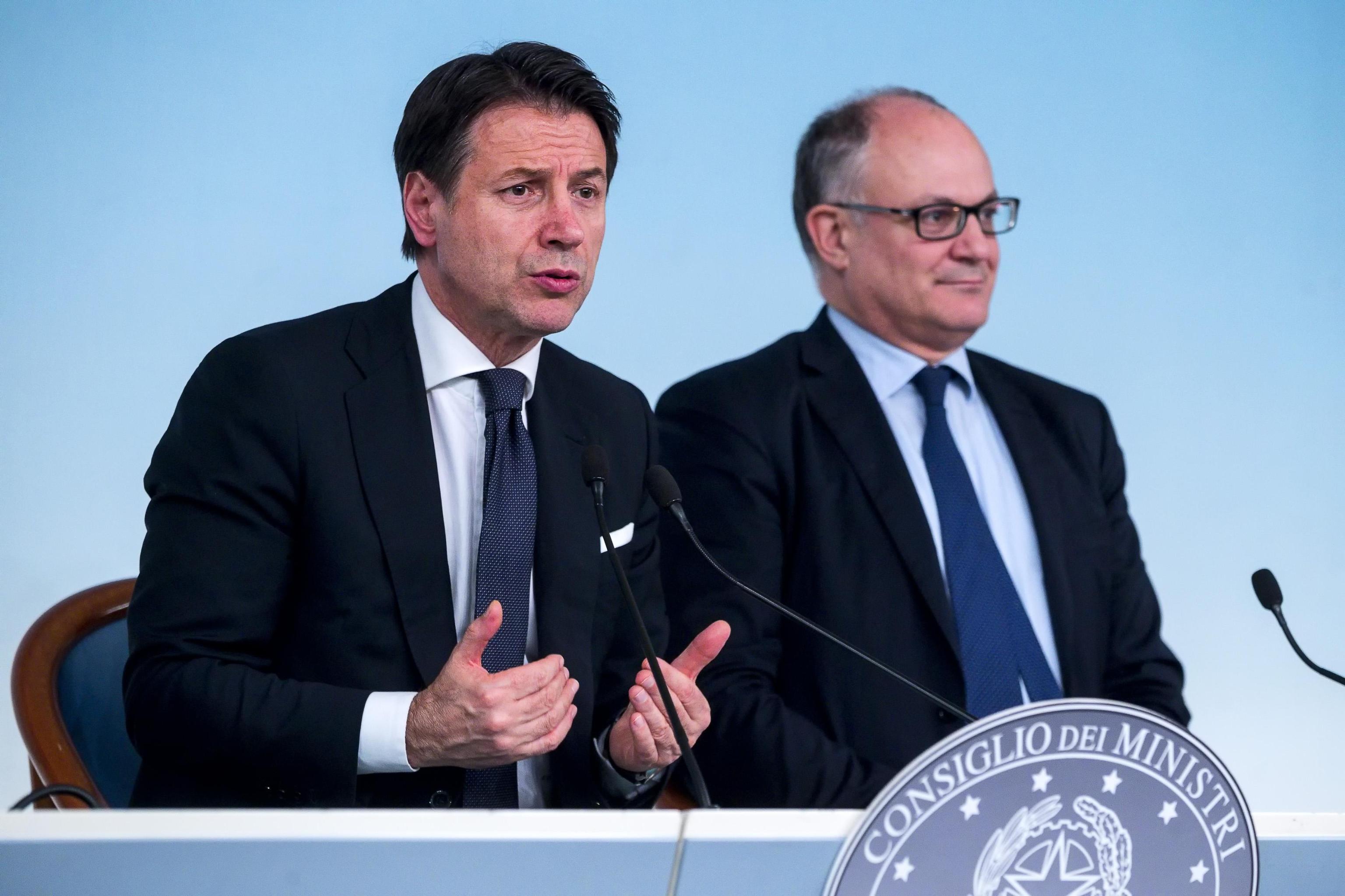 Manovra, intesa nel governo. Conte: plastic tax e sugar tax rinviate
