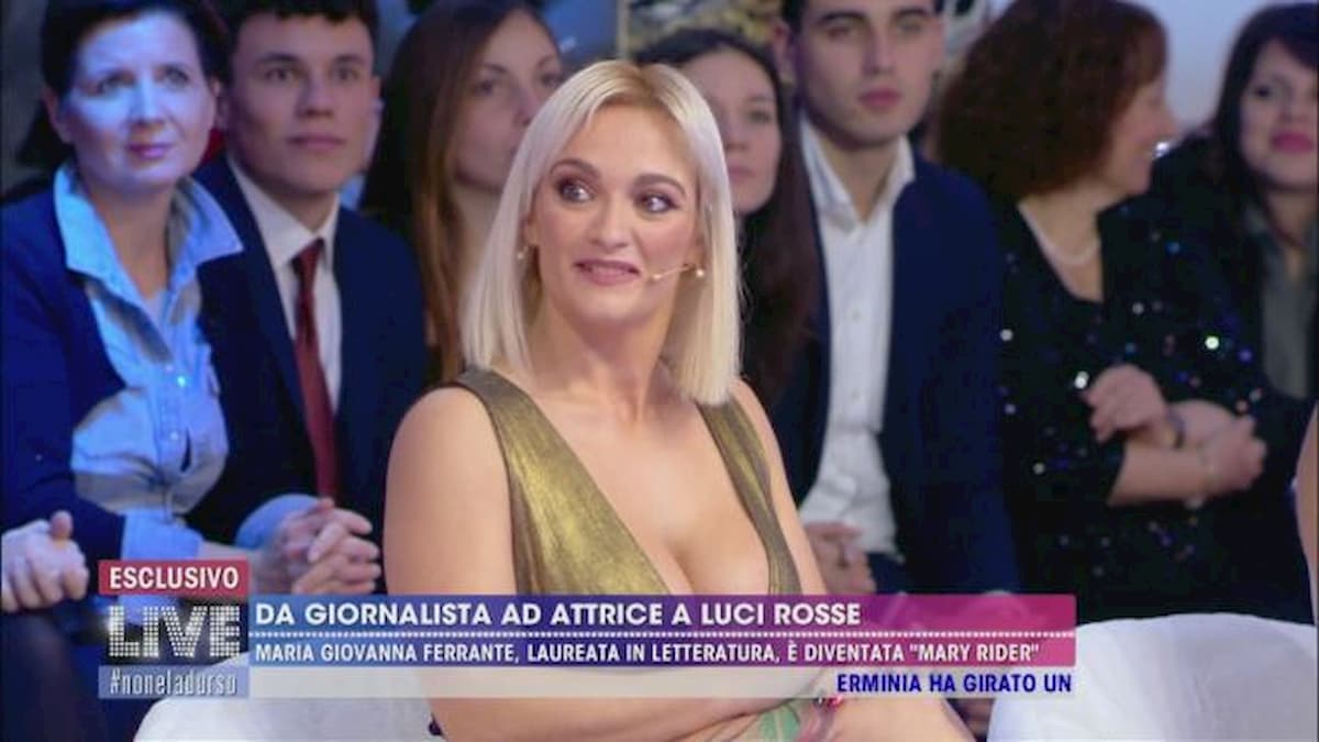 Mary Rider, da giornalista ad attrice a luci rosse: "Non tornerei mai indietro, quando lavoravo..."