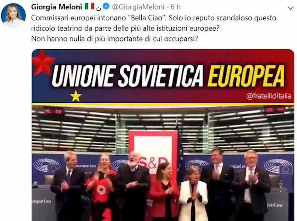 Gentiloni e i commissari socialisti cantano Bella Ciao al Parlamento Ue. La Meloni: "Sovietici" VIDEO