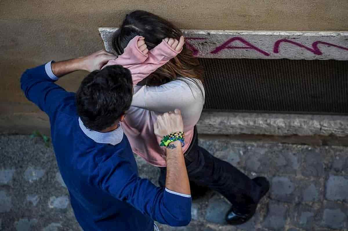Marocchino esce dal carcere a Firenze e molesta una ragazza a Macerata: arrestato di nuovo