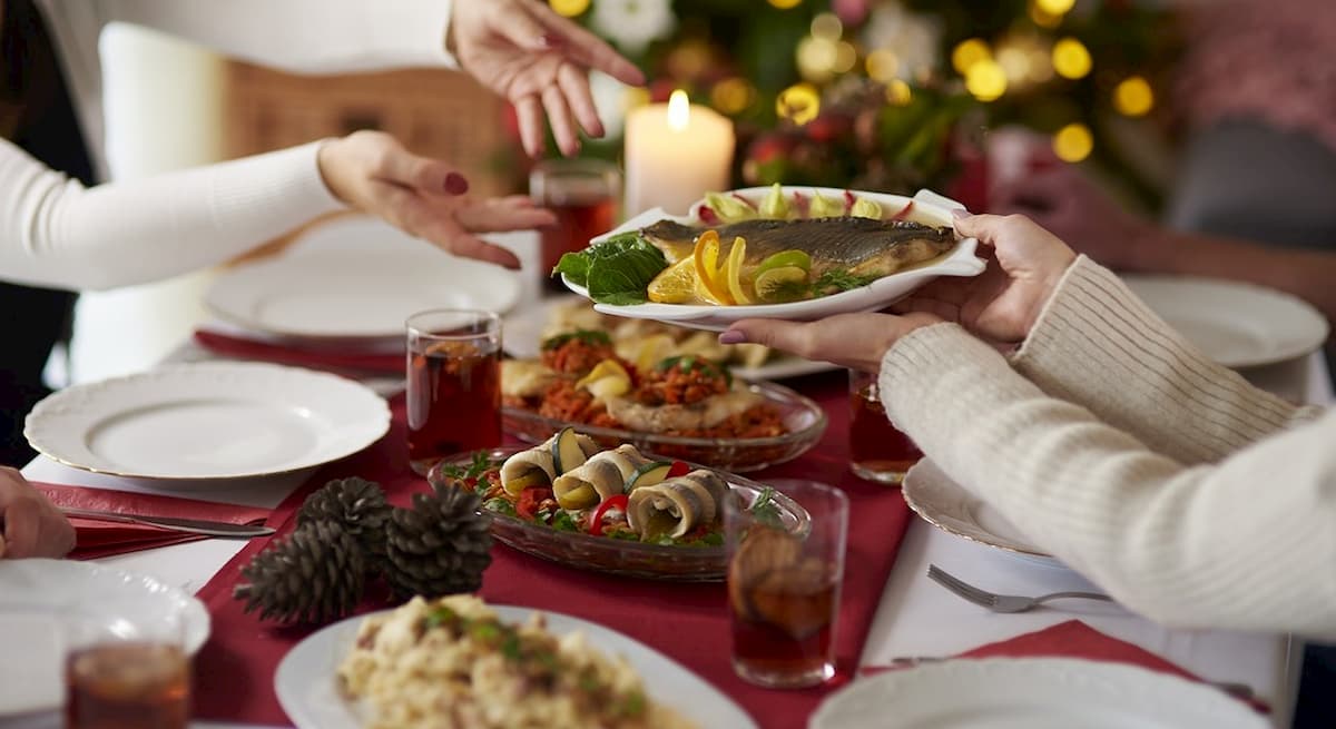 Pranzo di Natale con parenti? Solo a una condizione: tampone il giorno prima