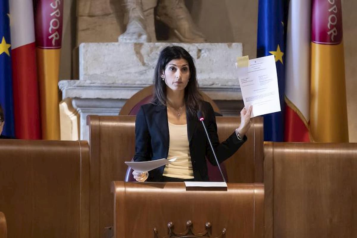Scuole chiuse. Ordinanza Raggi "incomprensibile", i presidi: "Non siamo suoi dipendenti"