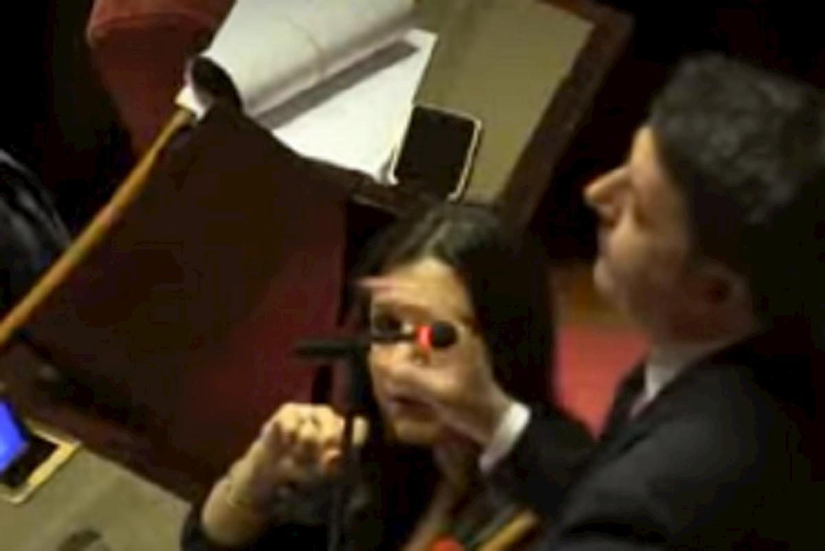 renzi cita aldo moro in senato