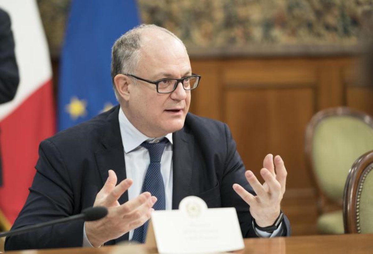 Mes, rinvio a gennaio in Eurogruppo. Gualtieri: Consenso possibile da maggioranza