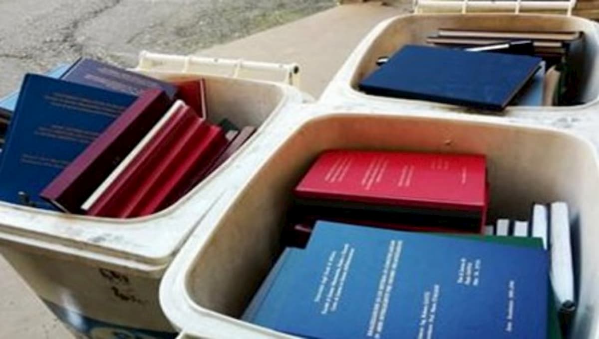 Plagio. Avvocato e prof copiano la tesi per farci un libro: al laureato 25mila euro