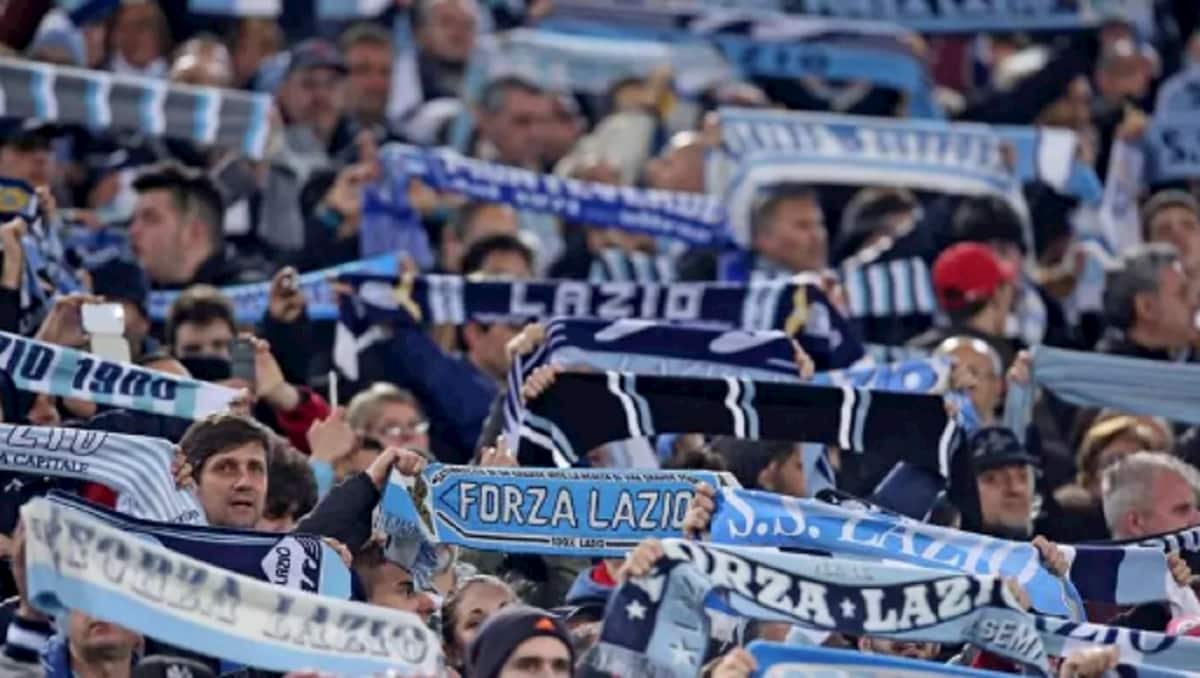 Roma, aggressione a carabiniere dopo Lazio-Eintracht: arrestato ultras Lazio