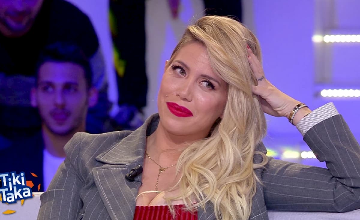 Wanda Nara svela i dettagli a letto con Icardi: "Prima e dopo le partite..."