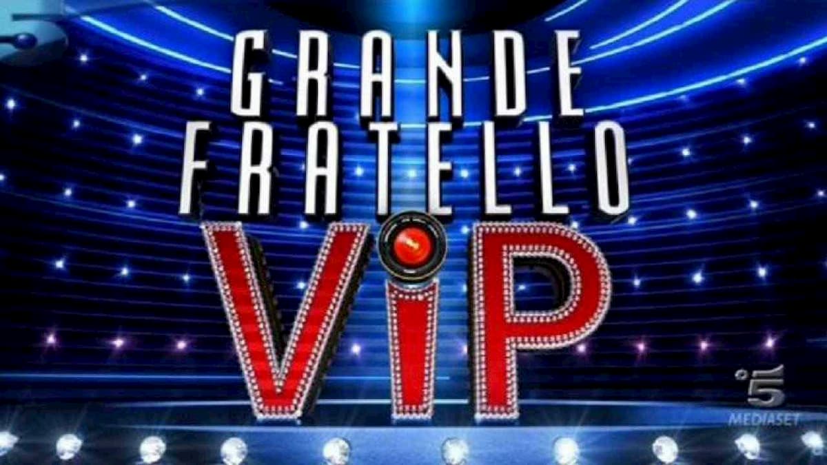 Grande Fratello Vip, Antonio Zequila ci prova con Clizia Incorvaia nella sauna. Ma lei lo allontana