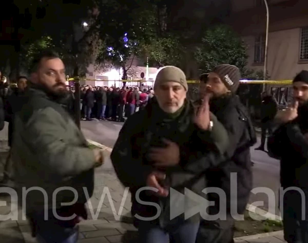 Acca Larenzia, giornaliste minacciate da militante di destra VIDEO