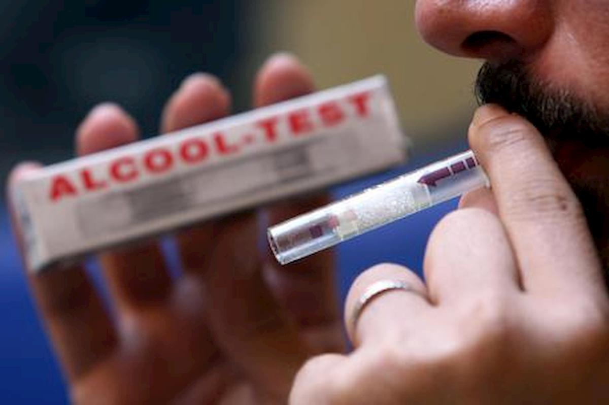 Milano, guida con tasso alcolico 4 volte oltre il massimo. Prosciolto per "tenuità del fatto"