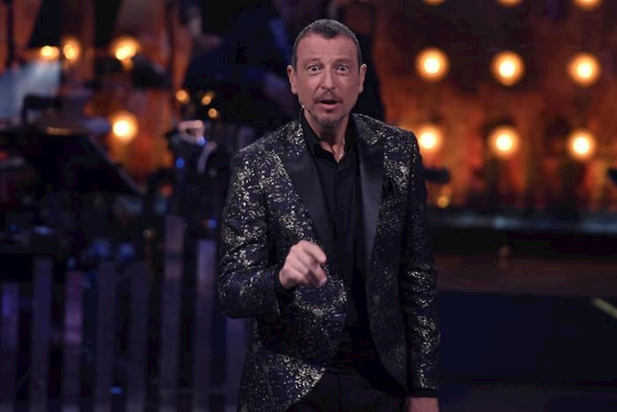 Festival di Sanremo, Rita Pavone e Tosca in gara: saranno 24 i big in gara