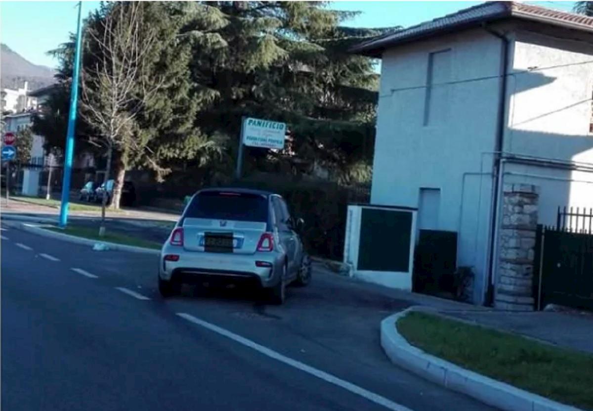 balotelli incidente auto