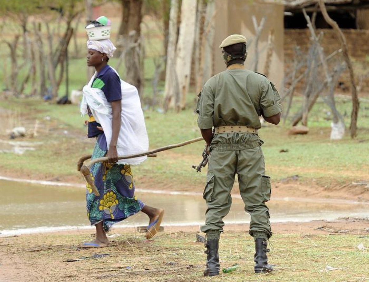 Burkina Faso, almeno 50 morti nell'attacco dei jihadisti al villaggio