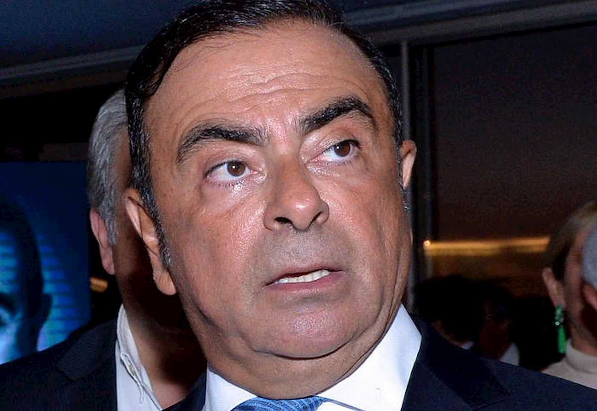 Carlos Ghosn fa causa alla Renault: "Mi dovete pagare la pensione"