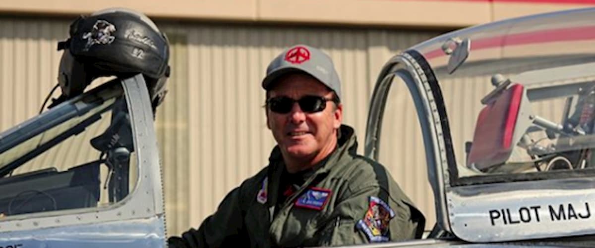 Dan Friedkin, quello che si compra la Roma, con l'ultimo Spitfire sulla spiaggia di Dunkirk