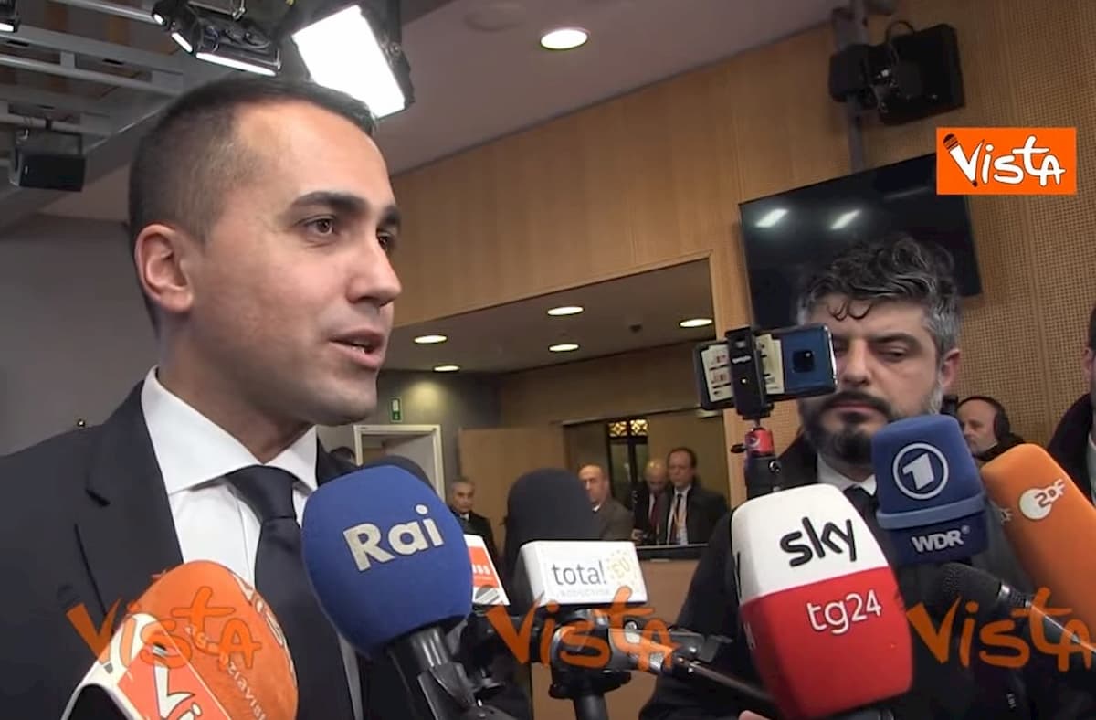 Gregoretti, Di Maio: "Salvini si prenda le sue responsabilità" VIDEO