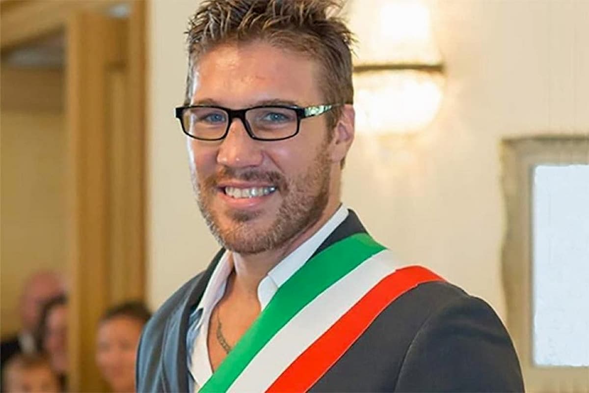 Fabio Tuiach: "Non sapevo come i gay facessero l'amore, allora ho cercato sul web..."