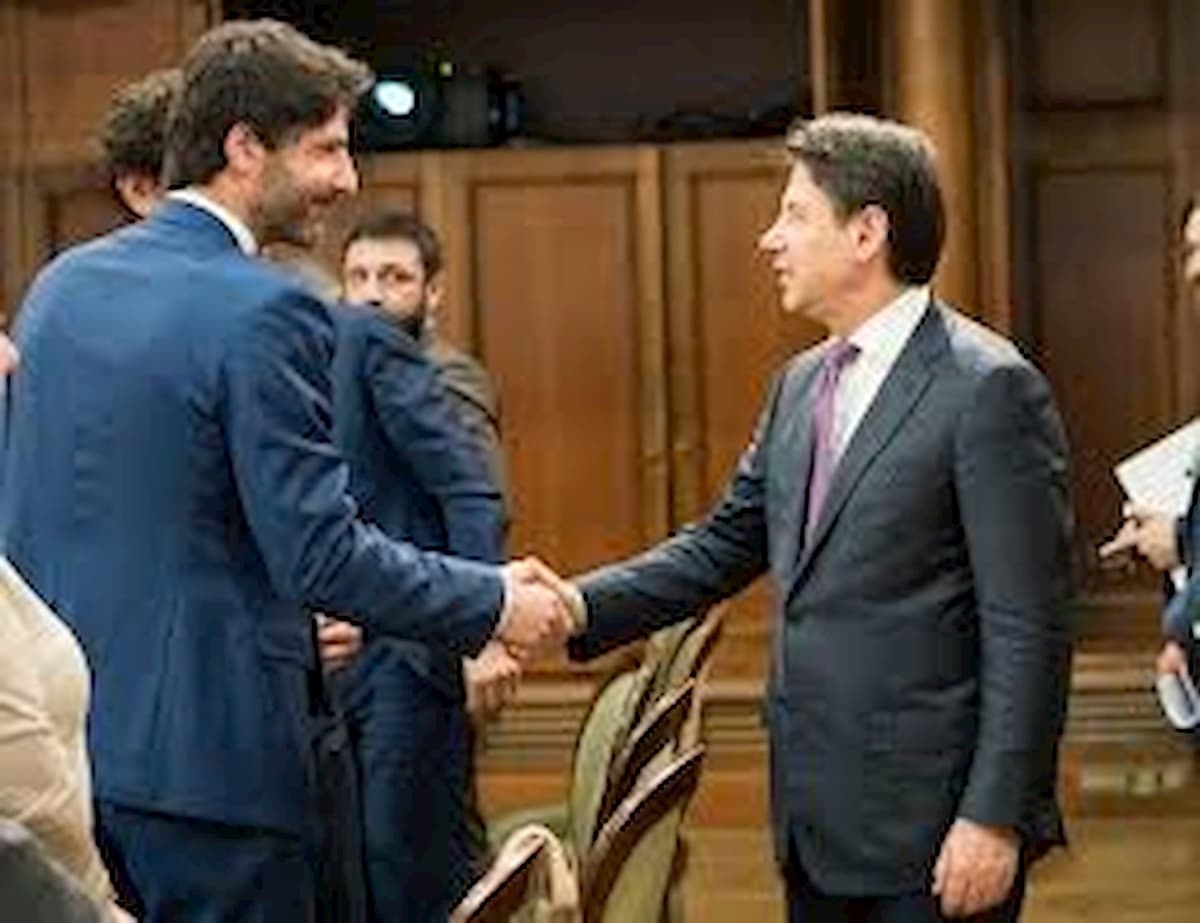 "In Emilia deve vincere Bonaccini": l'endorsement del sindaco M5S (e c'era il silenzio elettorale)