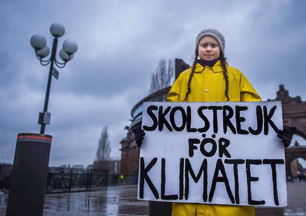 Greta Thunberg diventerà un marchio registrato: "Troppi lo sfruttano per scopi commerciali"