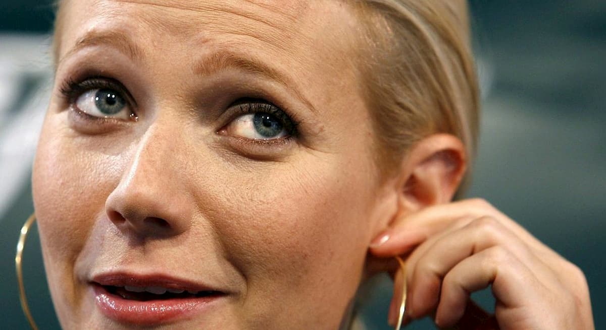Gwyneth Paltrow vende online la candela profumata che "odora come la mia vagina". A 75 dollari