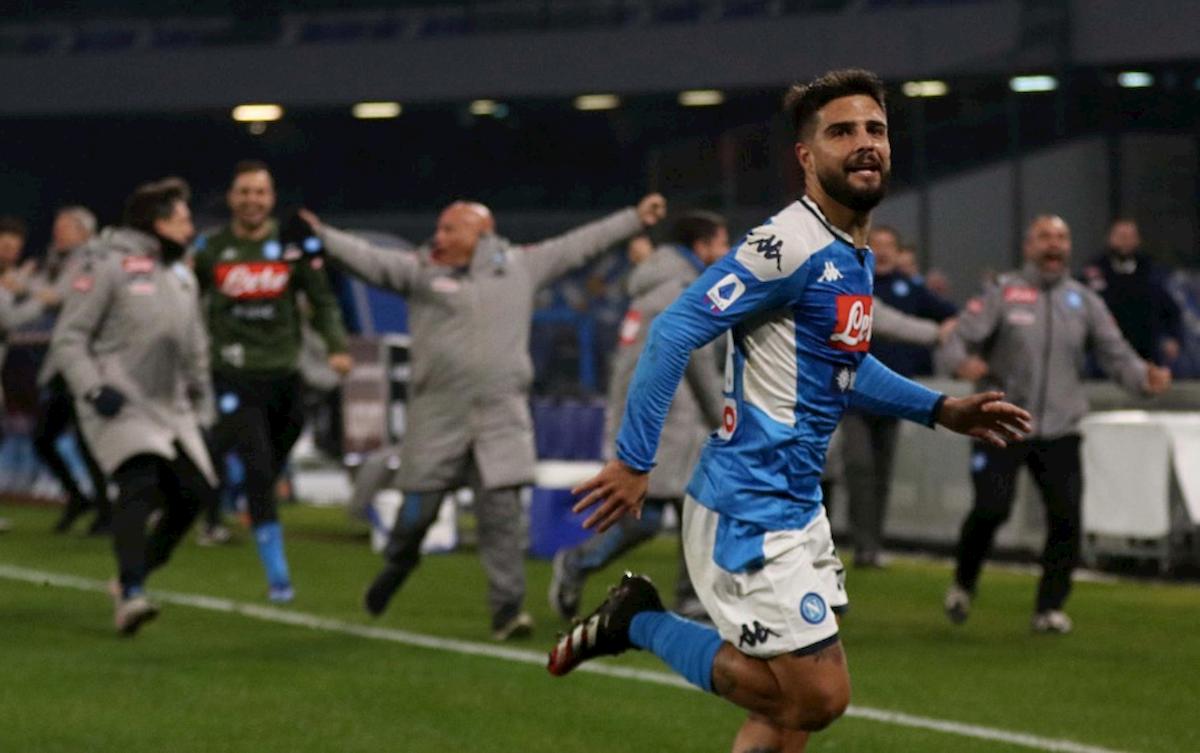 Napoli-Juventus 2-1, Sarri torna da avversario e perde. Show di Insigne