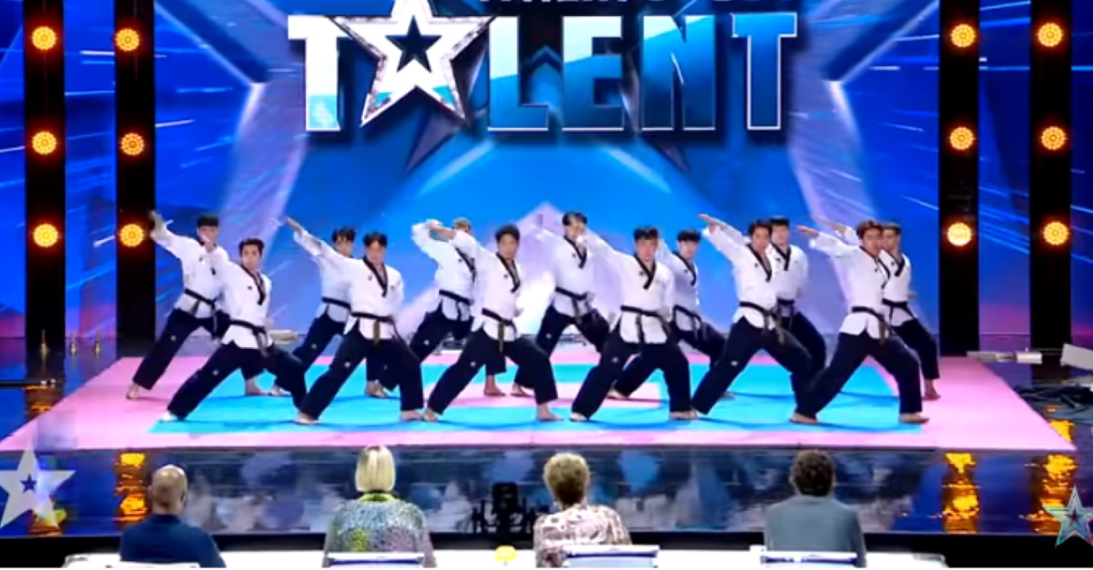 Taekwondo, esibizione emoziona Mara Maionchi a Italia's Got Talent