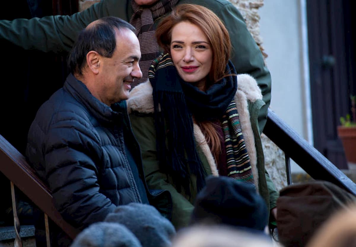 Sardine. L'attivista Jasmine Cristallo querela il sindaco di Riace: pubblicati su Fb i suoi dati personali