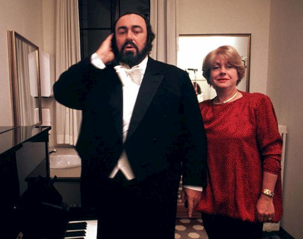 Luciano Pavarotti, parla la prima moglie Adua Veroni: "Per lui ho annullato me stessa"