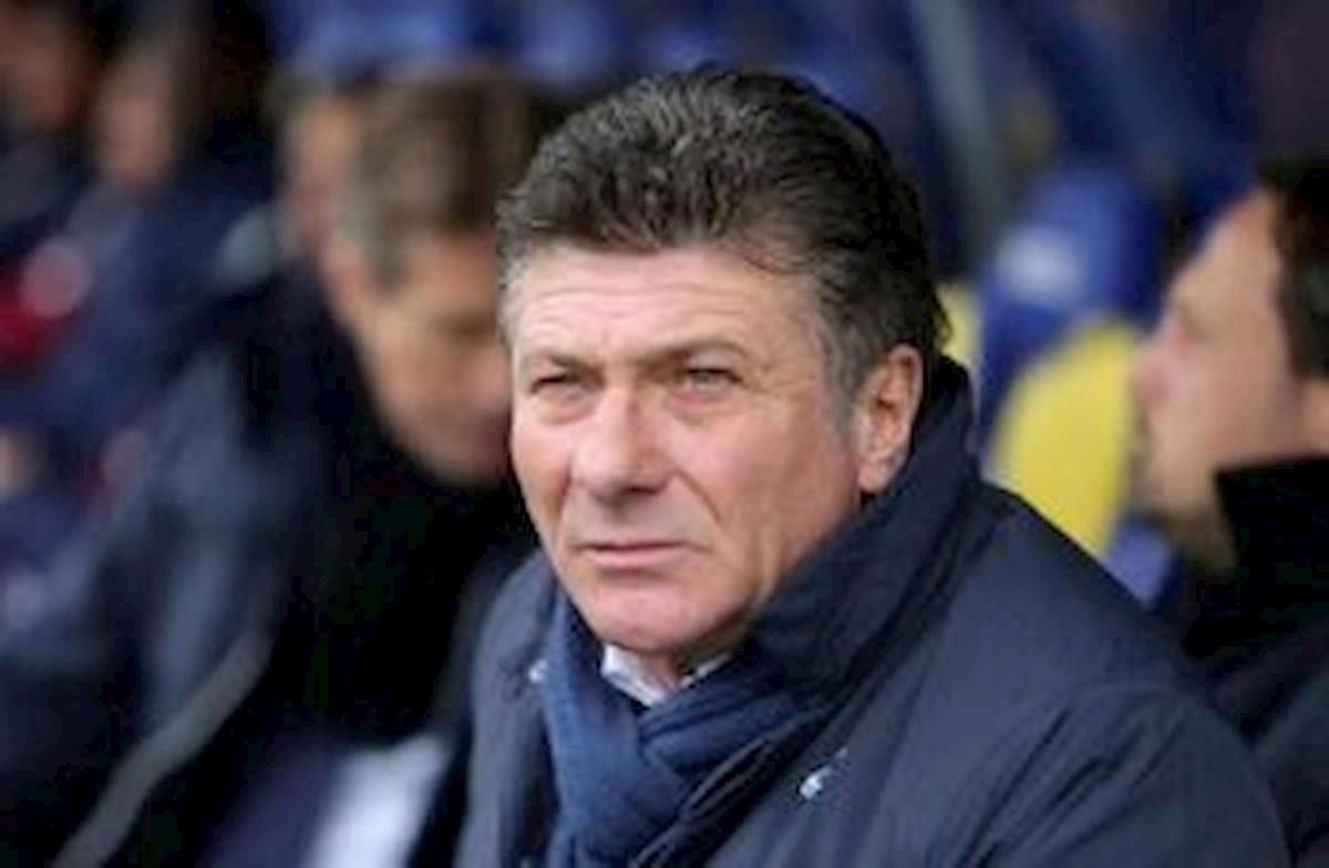 Torino, tifosi contestano squadra dopo 0-7 contro Atalanta. Mazzarri: "Chiediamo scusa e andiamo in ritiro"