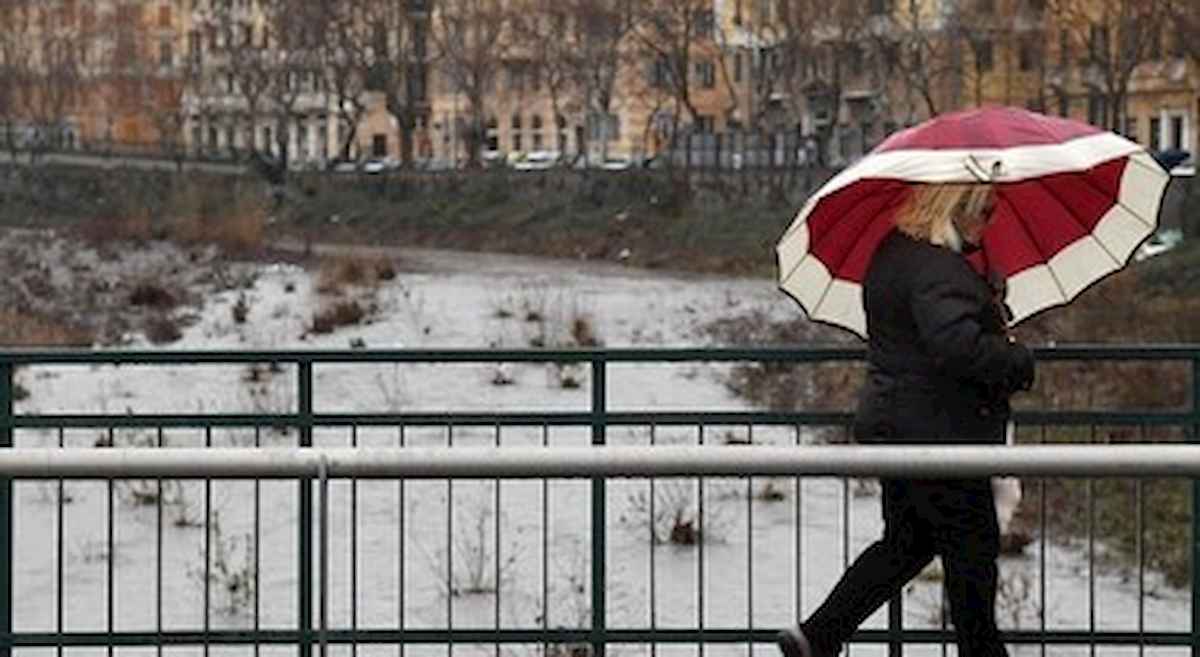Meteo, arriva il weekend della Candelora: pioggia e nebbia, ma il clima sarà mite