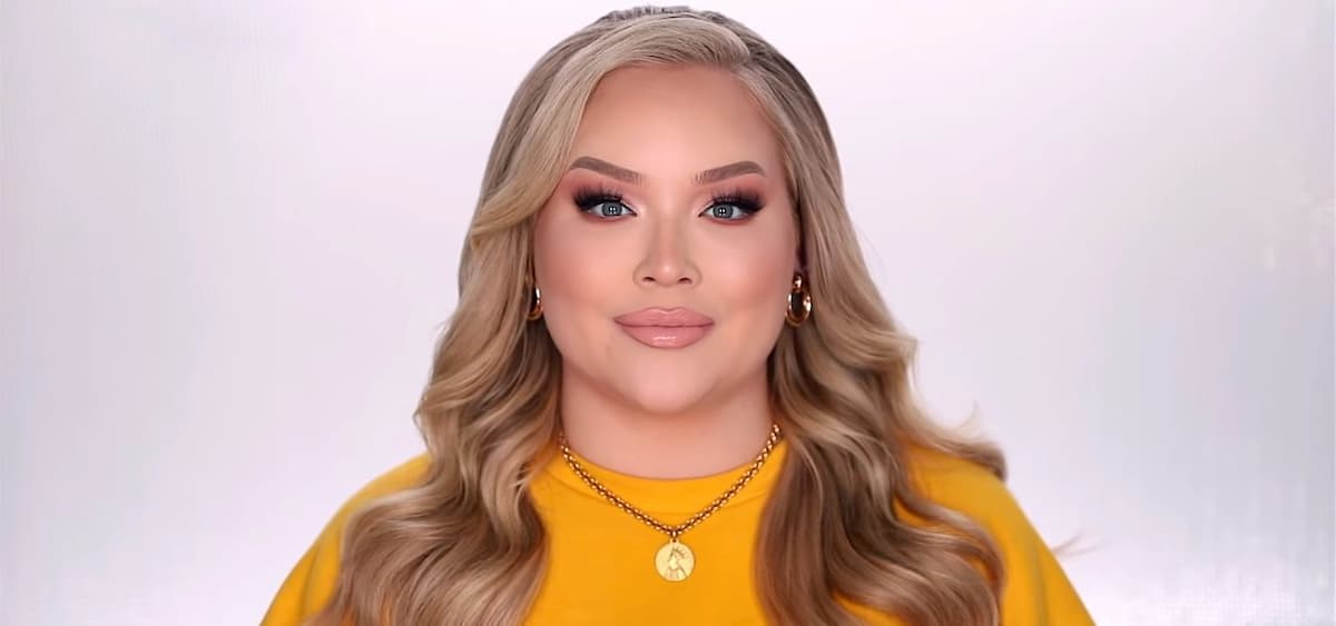 Nikkie Tutorials fa coming out, la make-up artist: "Ero nata nel corpo sbagliato"