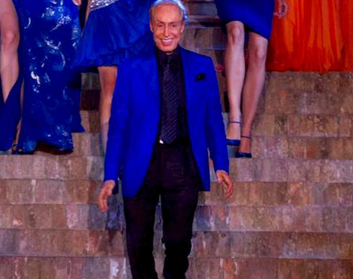 Vieni da me, Renato Balestra contro Chiara Ferragni: "Elegante? Gli abiti non bastano"