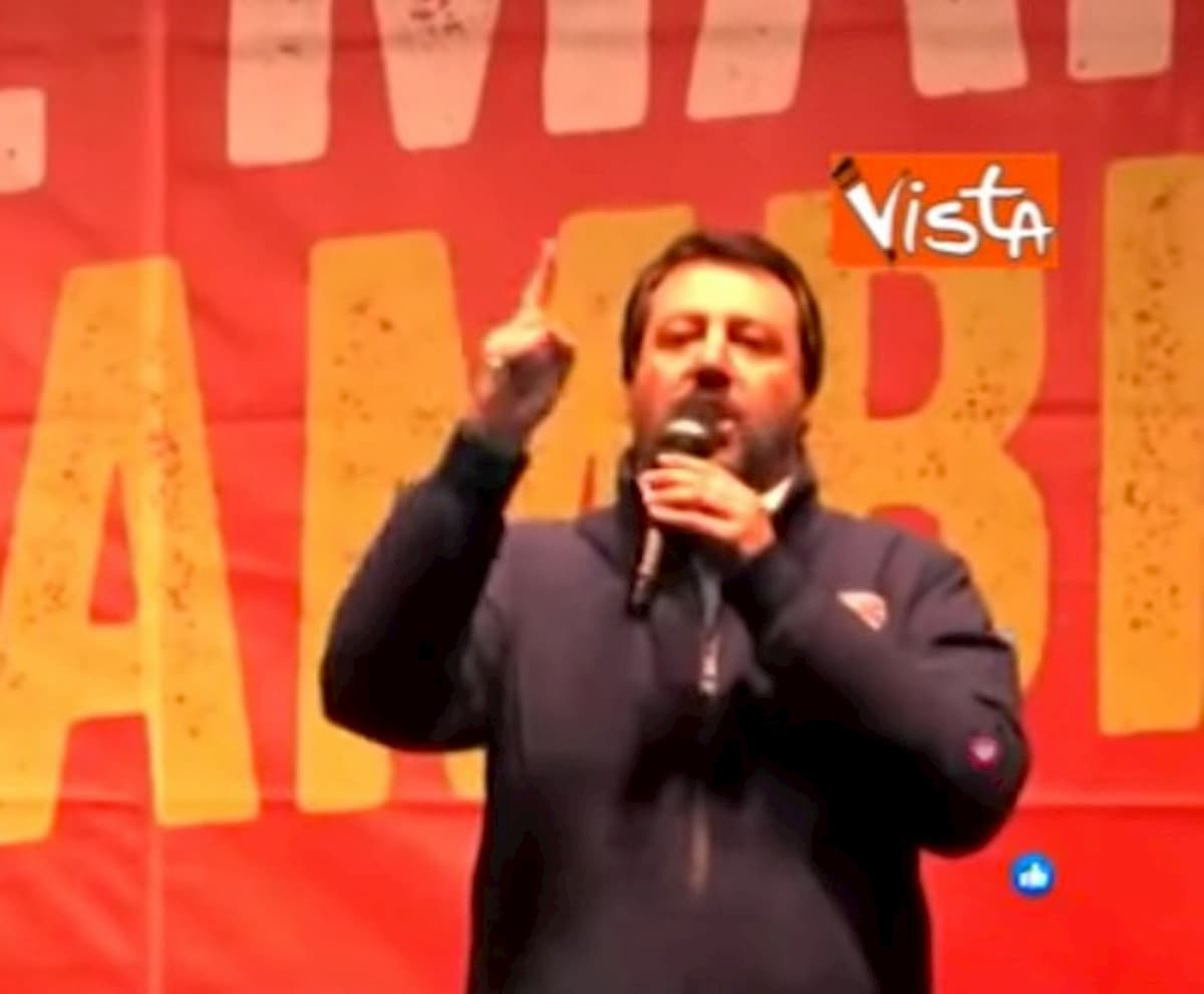 Bibbiano, Salvini: "Sul bene dei bambini la politica non dovrebbe dividersi" VIDEO