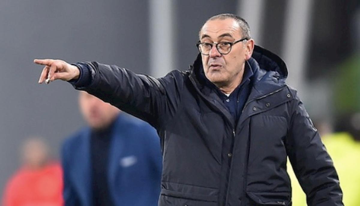 Napoli-Juventus, striscioni contro Sarri in tutta la città: "Gobbo bastar.. ti sei calato le mutande"