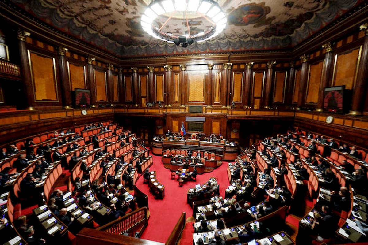 Voto ai 18enni per il Senato: via libera al ddl in commissione alla riforma